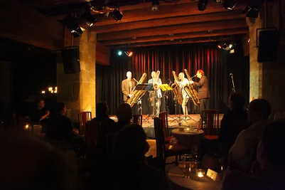 Musiker auf der Bühne des Jazzclub Regensburg
