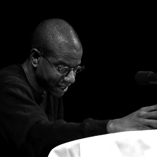 Lesung mit Paul Beatty - musikalisch umrahmt von Heinz Grobmeier