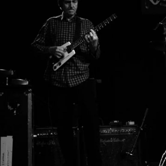 Allan Holdsworth Band - Support: Jeff Aug