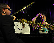STEFFI DENK & FLEXIBLE FRIENDS
