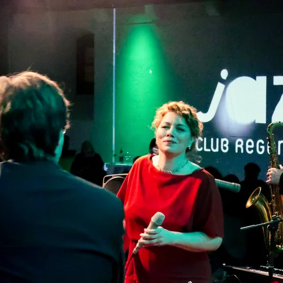 Anne Schnell & JoJo Effect