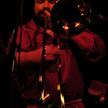 Rostmond Orchestra & The Blowing Santa Clauses