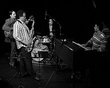 Jermaine Landsberger - Paulo Morello Organ Trio feat. Peter Weniger