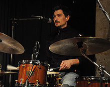 FLORIAN PETERS TRIO FEAT. JOERG WIDMOSER