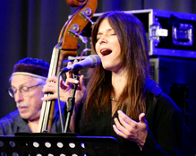 Vesna Pisarovic Petit Standard