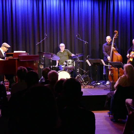 Openthebox Trio feat. Brian Charette