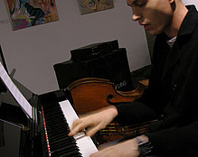 LORENZ KELLHUBER TRIO