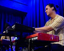 Anika Nilles und Band