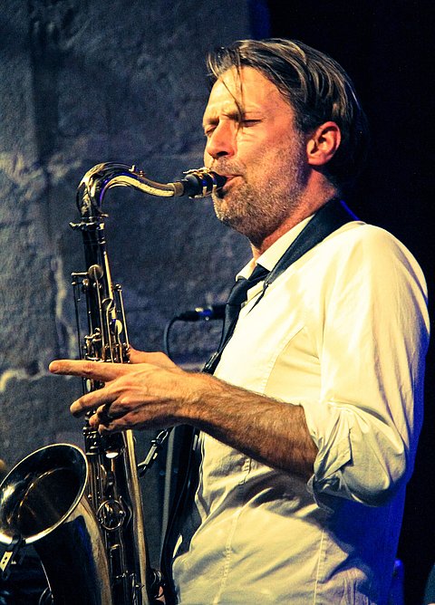 Saxophonist der Band Jazzkantine