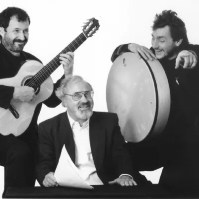 Hommage zum 100. Geburtstag von Pablo Neruda mit den Regenmachern