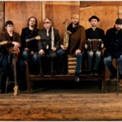 Rostmond Orchestra & The Blowing Santa Clauses